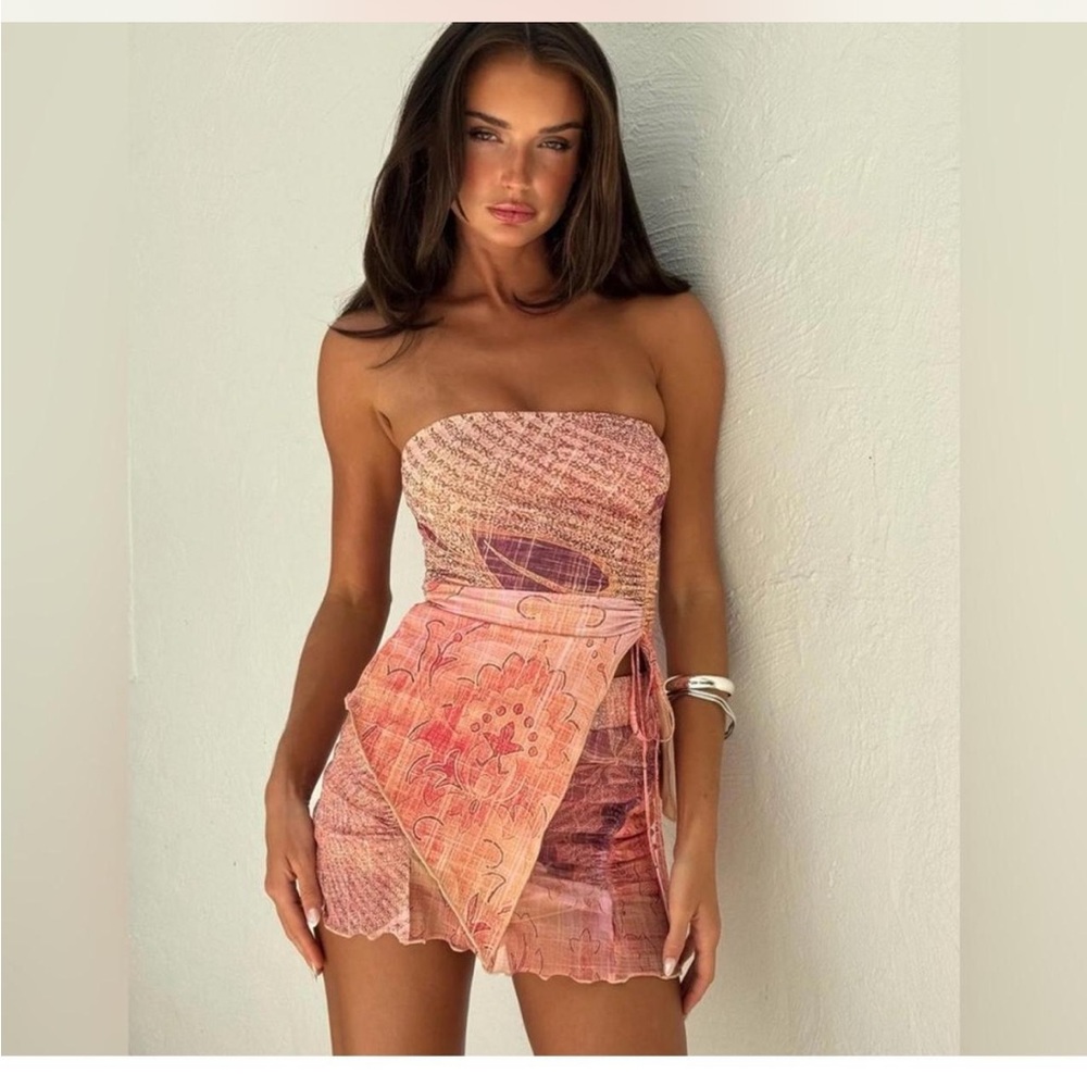 Tiger Mist Strapless Pink and Orange Set